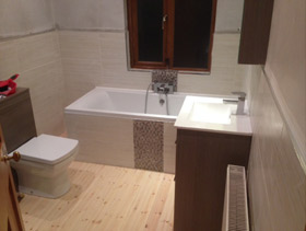 Pat Lawlor Tiling Contractor Image